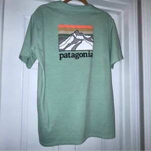 Patagonia Line Logo Ridge Pocket Responsibili-T-Shirt Size Medium